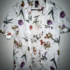 Floral button up